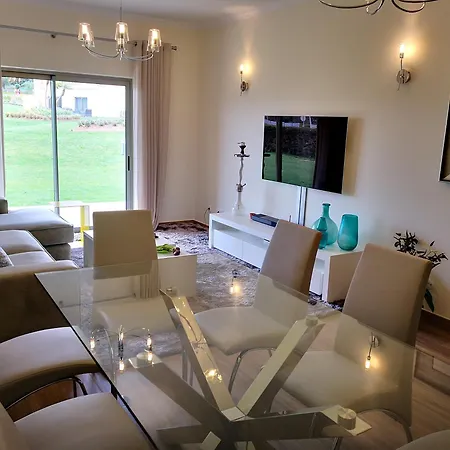 Spacious In With Pool And Terrace Apartment