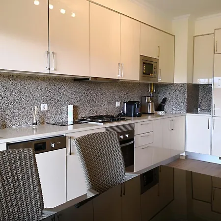 Spacious In With Pool And Terrace *