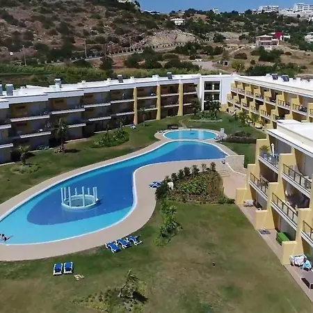 Spacious In With Pool And Terrace * אלבופיירה